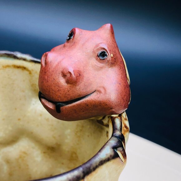 Vintage 70s UCTCI Anthropomorphic Lizard Mug, Japan Redware Pottery Coffee Cup - Picture 6 of 12